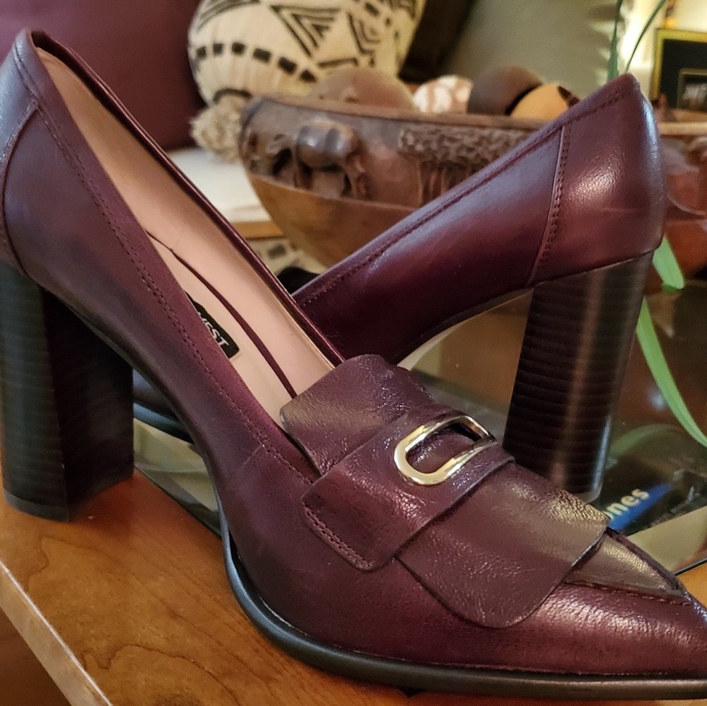 NWOB NW Zoro Loafer Pumps